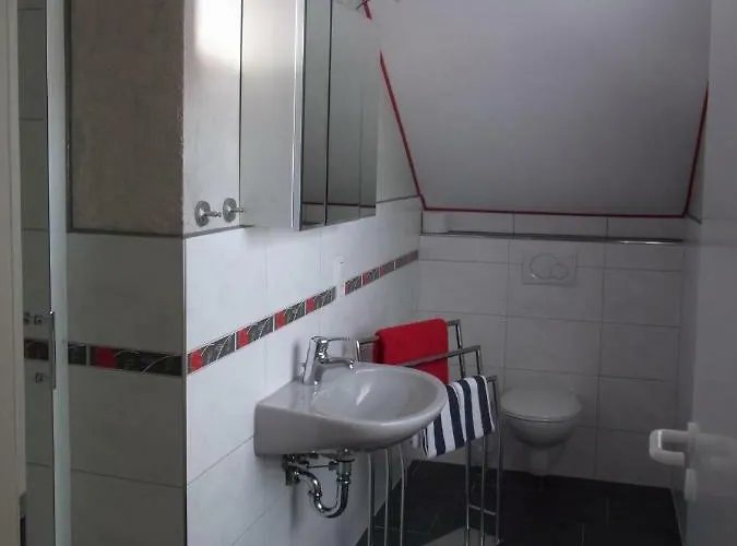 Vendégház Gaestehaus Am Hermann 3*